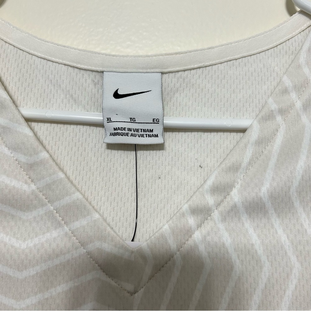 Nike FLY Women's Basketball Jersey Beige Size XL - Picture 2 of 6